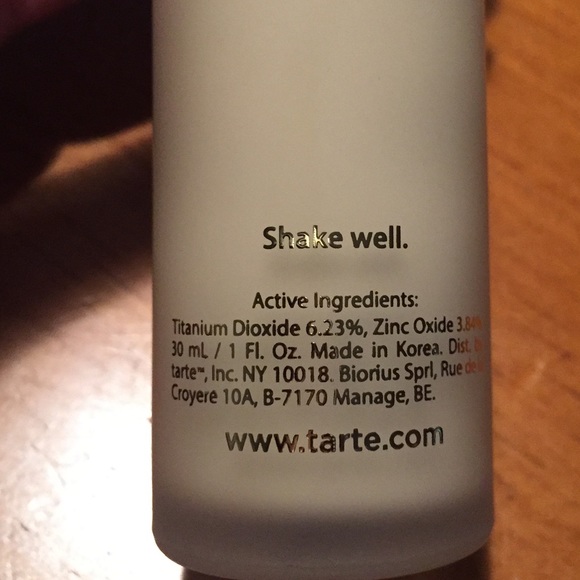 🎉HP🎉 Tarte Rainforest Of The Sea Water Foundation - Picture 6 of 11